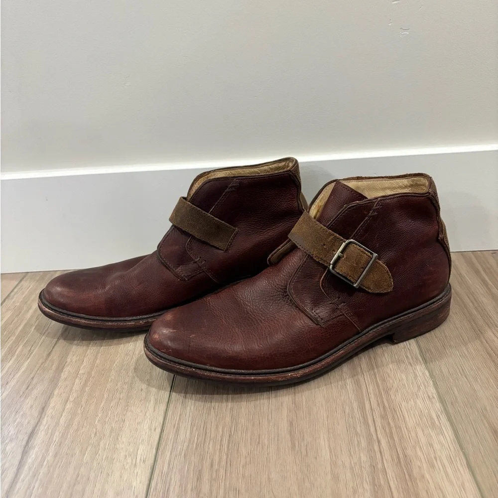 UGG Men's Brown Leather Ankle Boots size 12 buckle strap